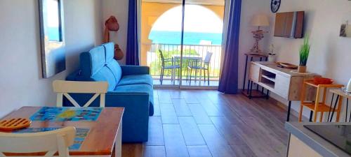Algajola Apartamento | Studio standing classé meublé de tourisme avec terrasse vue mer " les pieds dans l'eau " à Algajola