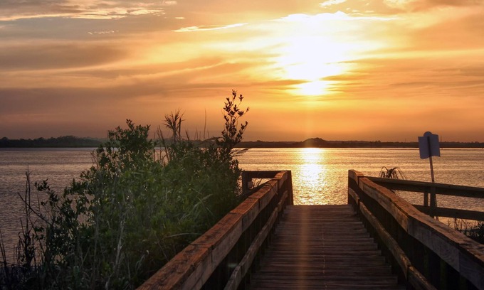 Daytona Beach Shores Apartamento | Studio Suite Queen bed Kitchen Walk in Shower 5