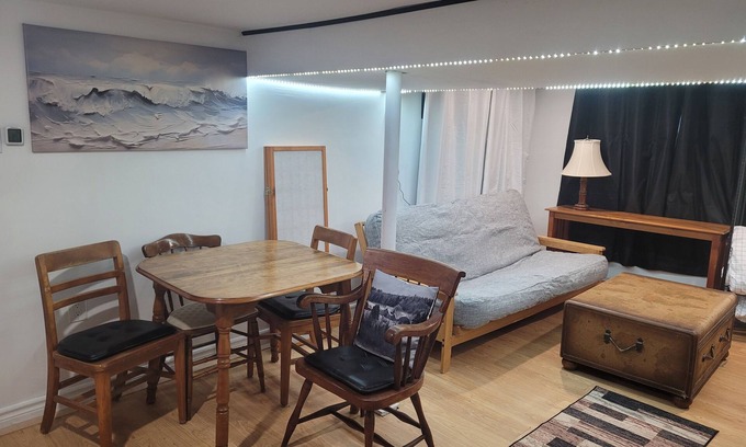 Grand Barachois Apartamento | Studio Suite in the famous beach coast of NB. Only 2 Km from Parlee Beach!