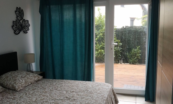 Orleans Apartamento | Studio-Terrace - Free parking