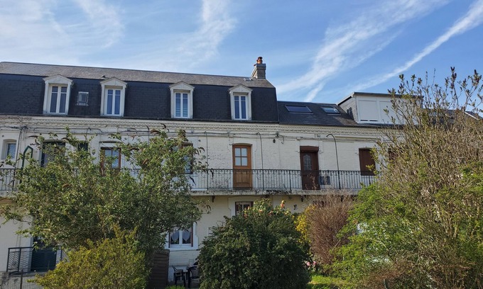 Criel-sur-Mer Apartamento | Studio Tout Équipé à Environ 600 m de la Plage. Situé au 1er Étage