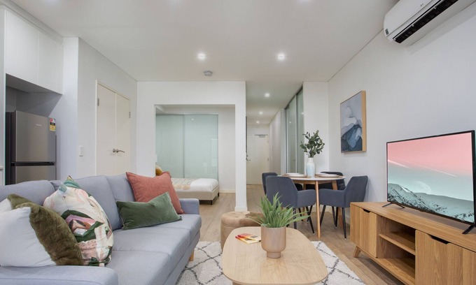Burwood Apartamento | Studio Unit with Balcony near Burwood Bars & Shops