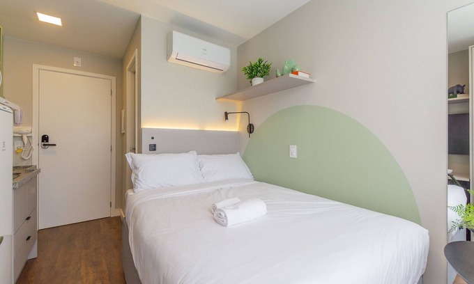 Alto da Gloria Condominio | Studio versátil 1 cama de casal