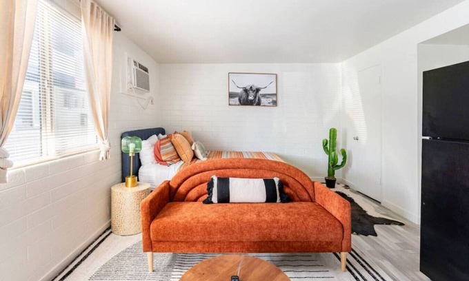 Riverside Apartamento | Studio+Wifi+TV+Free Parking