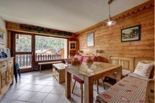 Le Grand-Bornand Apartamento | Studio with balcony in the center of the village