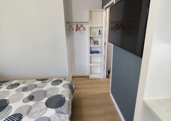 Caissargues Apartamento | Studio with garden and pool, easy Nîmes access