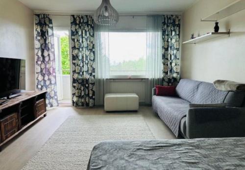 Kotka Apartamento | Studio with glazed balcony