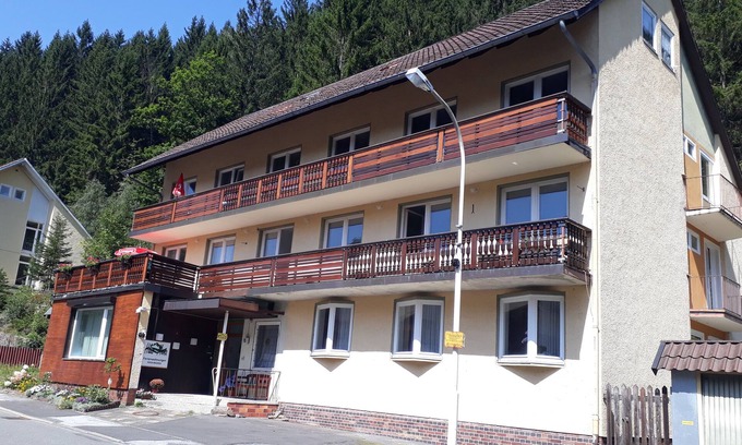 Landkreis Goslar Apartamento | Estudio que admite mascotas con baño grande, capacidad para 2