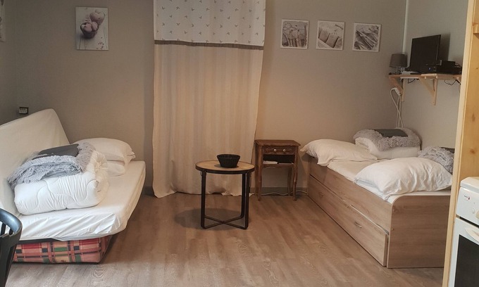Le Bourg-d'Oisans Apartamento | Estudio con vista a la montaña.