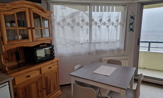 Eaux-Bonnes Apartamento | Studio with mountain view (at Gourette ski resort)