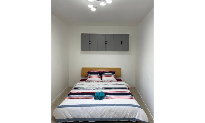 Joinville-le-Pont Casa | Studio with patio