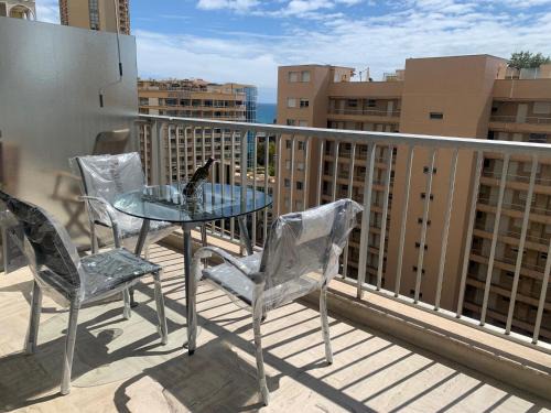 La Rousse Apartamento | Studio with Private Parking