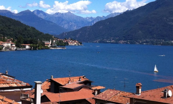 Acquaseria Apartamento | Estudio con vista panorámica al lago de Como.