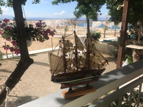 Megalos Prinos Apartamento | Studios on the Beach