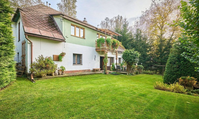 Lanov Villa | Estupenda casa de vacaciones privada con WIFI, piscina privada, TV, terraza y aparcamiento