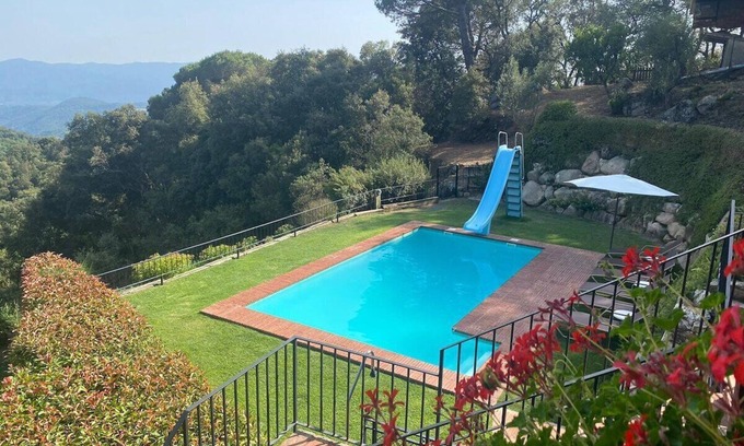 Massanes Villa | Impresionante refugio de montaña en Costa Brava