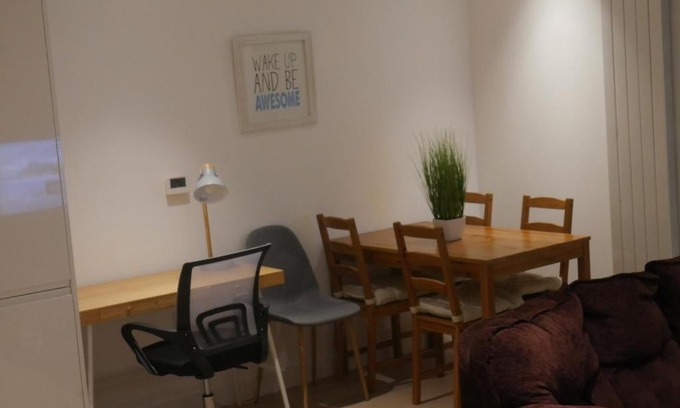 Docklands Apartamento | Stunning 1-Bed Apartment in London