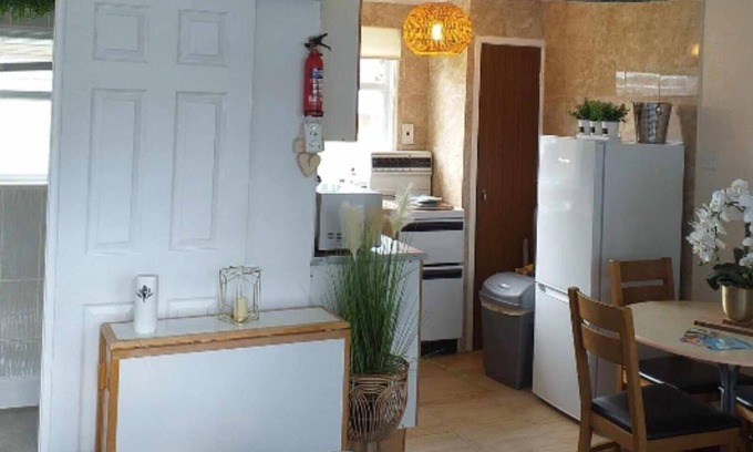 Great Yarmouth Chalet De Esquí | Stunning 2-bed Chalet in Hemsby Great Yarmouth