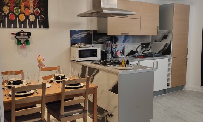 Alibon Apartamento | Stunning 2-Bed Apartment in London Dagenham