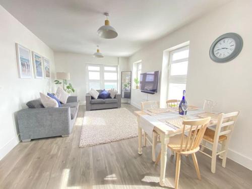Hamworthy Apartamento | Stunning 2 bed, water front Poole Quay Apartment.