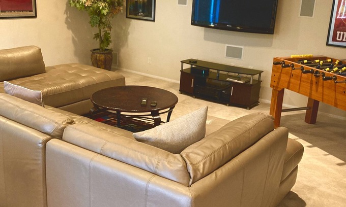 Lakeview Apartamento | Stunning 2bedr with patio,parking, garden in exclusive neighborhood.Premier Host