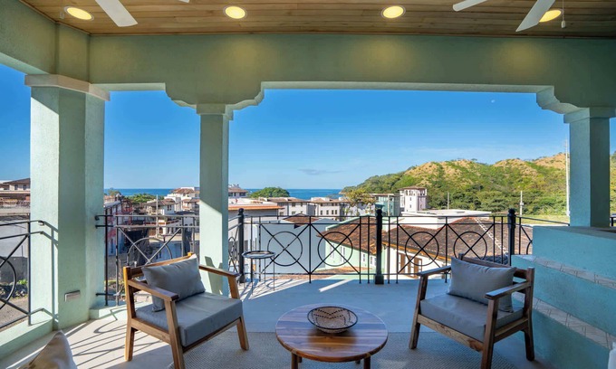 Las Catalinas Casa | Stunning 3-BD Beachside Home with Small Pool