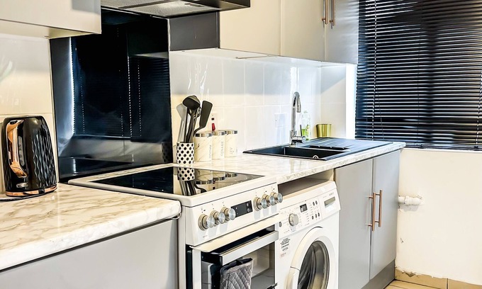 Shirley Apartamento | Stunning 3-Bed House in London with free parking
