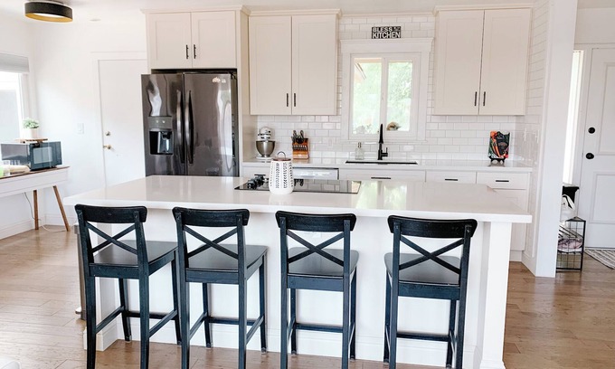 Foothill Farms Casa | Stunning 3-bedroom home perfect for families or traveling professionals!