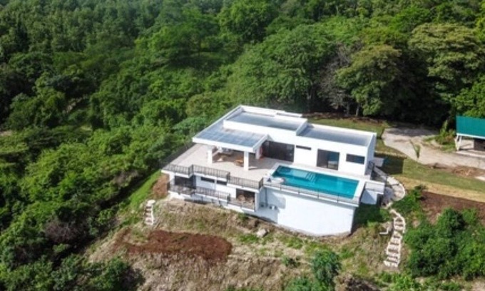 Sámara Villa | Stunning 3 bedroom modern Villa in the jungle