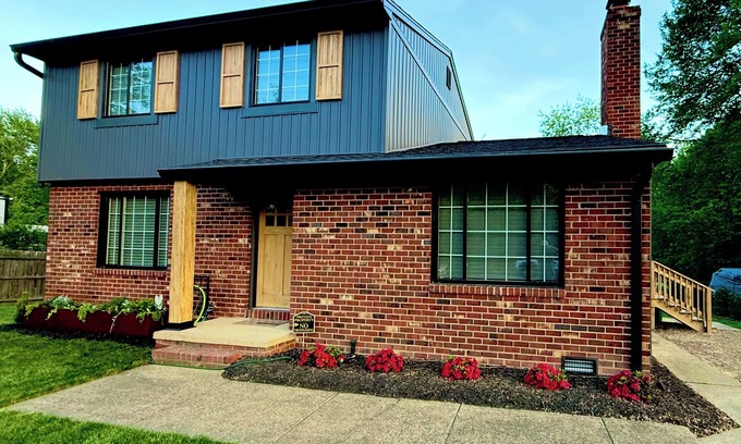Richmond Casa | Stunning 3BR 2.5BA home in Richmond’s Premier West End Location