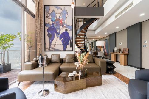 Bach Dang Riverside Apartamento | Stunning 4-Bed 300m Penthouse with Panoramic View at centre