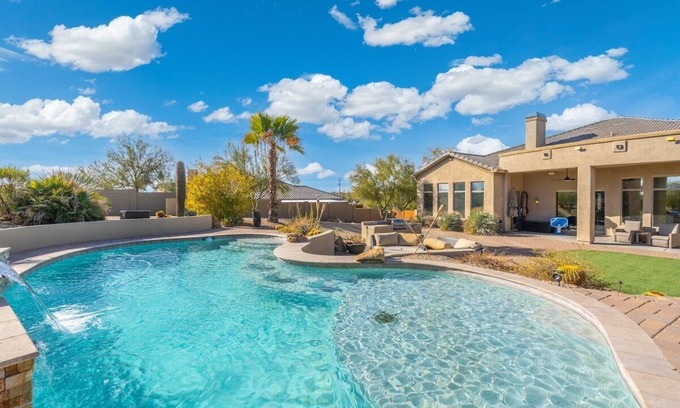 Desert Hills Casa | Stunning 4BR Retreat w/Private Pool