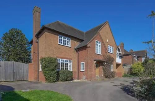 Lichfield Casa | Stunning 7-Bed Home in Lichfield