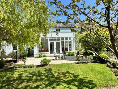 Holworth Casa | Stunning and luxurious Manor House holiday home