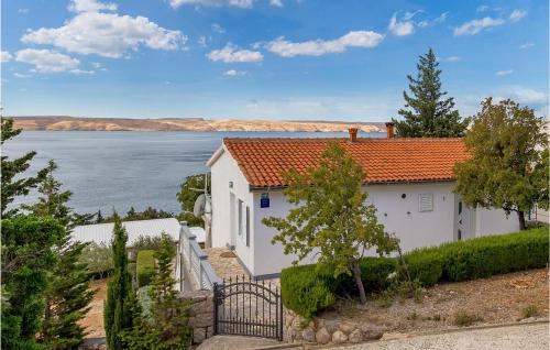Baric Draga Apartamento | Stunning Apartment In Baric Draga