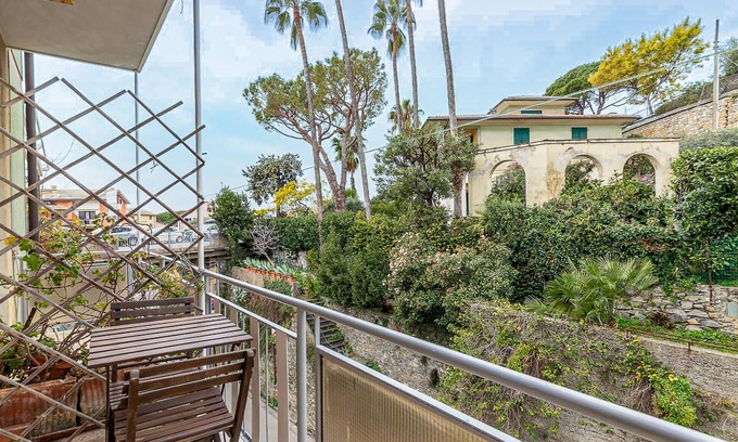 Pieve Ligure Apartamento | Stunning apartment in Bogliasco with kitchen