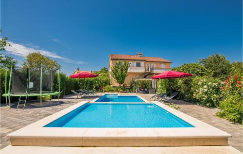 Nenadici Apartamento | Stunning Apartment In Krk With Wifi