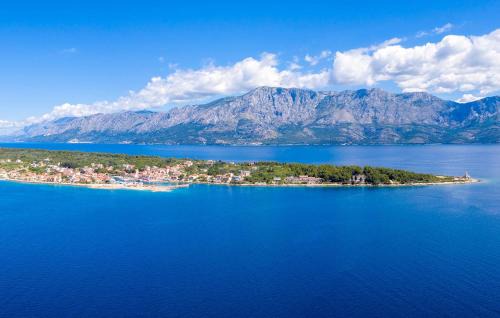 Sucuraj Apartamento | Stunning Apartment In Sucuraj With Wifi