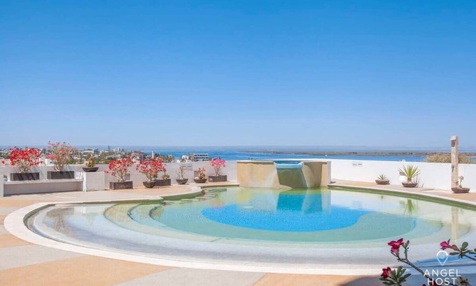 Colina del Sol Condominio | Stunning Bay Views, Pool, Near Malecón Waterfront