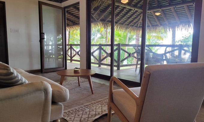 Cambutal Casa | Stunning Beachfront Home near Cambutal Beach Break