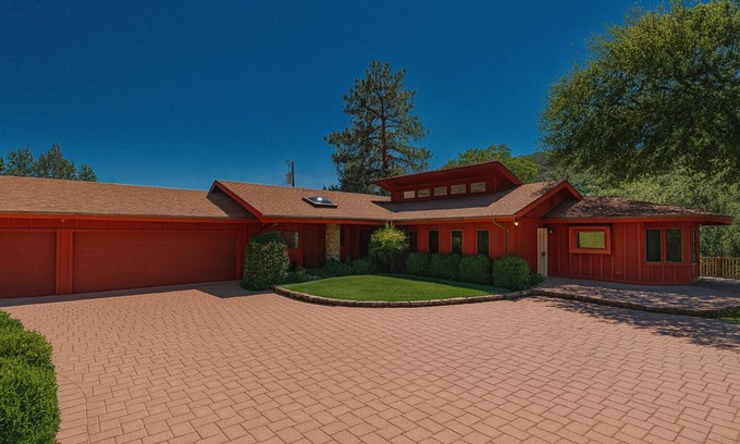 Sedona Casa | Stunning Creekside Views 3 Bed, 2 Bath, Private Retreat