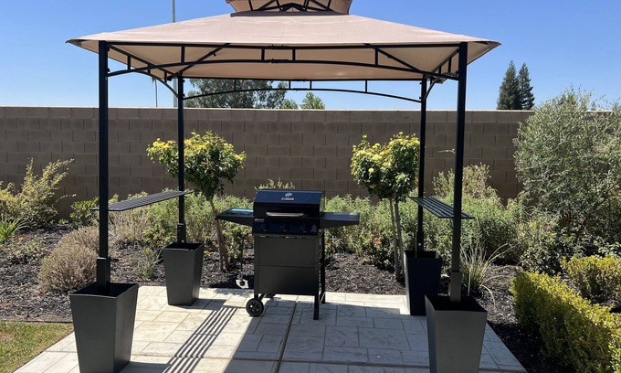 Raisin Casa | Stunning designer 4-bedroom home - perfect for families!