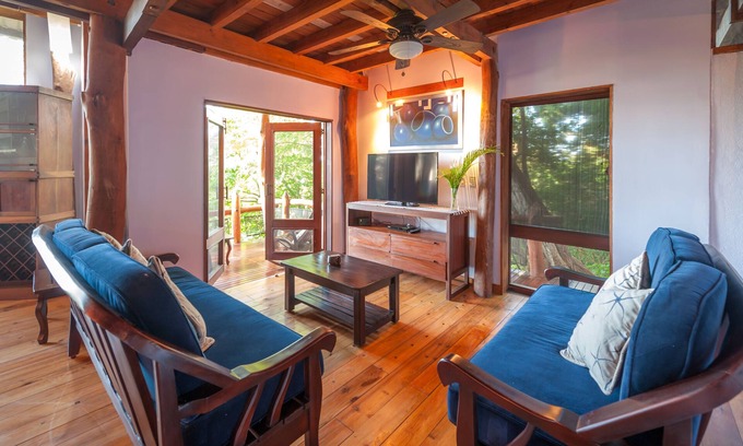 San Juan del Sur Villa | Impresionante casa de diseño ecológico con increíbles vistas al mar de 180 grados para dormir 8