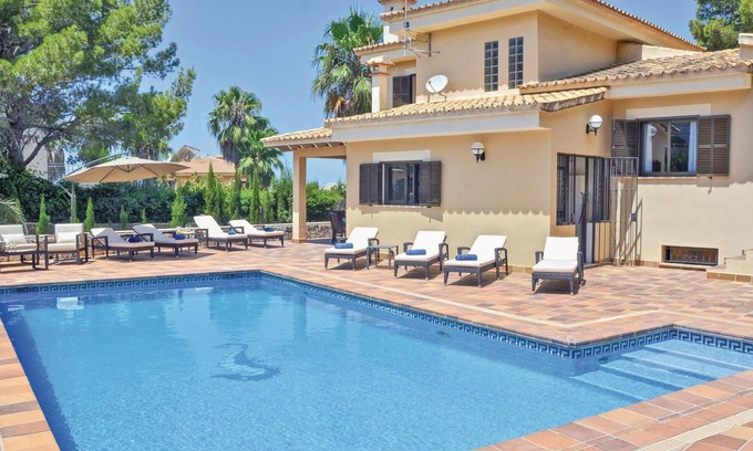 Badia Blava Casa | Stunning home in Bahia Azul-Badia Blava