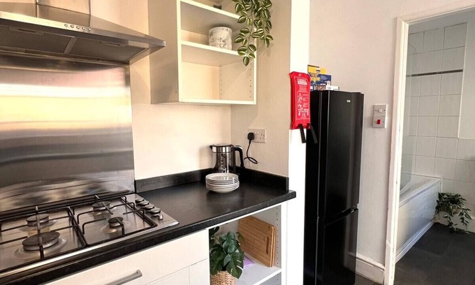 Wigan Casa | Stunning Escape: 3 Bedroom House in Wigan