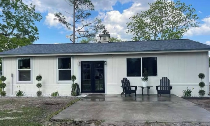 Lake City Casa | Stunning fully renovated home in charming Lake City