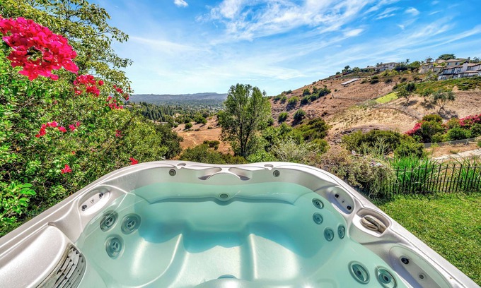 Los Angeles County Casa | Stunning Hilltop 5BR W/ View & Hot Tub!