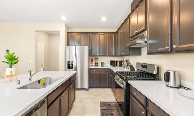 Las Vegas Casa | Stunning Home in a Calm Family-Friendly Community