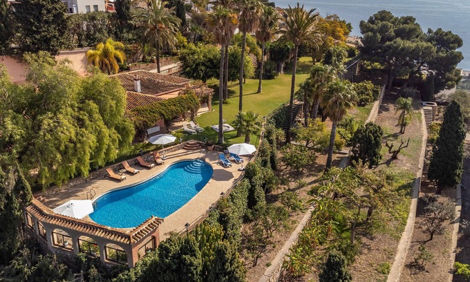 Velilla-Taramay Casa | Impresionante casa en Almuñecar