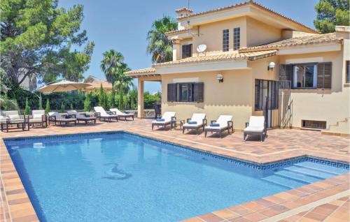 Badia Blava Casa | Stunning Home In Bahia Azul-Badia Blava
